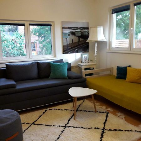 Bungalow At Lake Alte Donau Виена Екстериор снимка